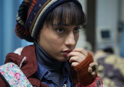فیلم سینمایی فراری  www.filimo.com/m/BCXOR