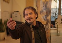 فیلم سینمایی فراری  www.filimo.com/m/BCXOR