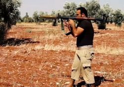 فیلم مستند جنگ، دوربین، من         www.filimo.com/m/jCNzf
