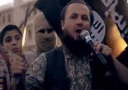 فیلم مستند جنگ، دوربین، من         www.filimo.com/m/jCNzf