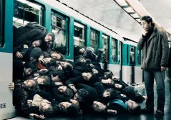 فیلم کوتاه «متهم»            www.filimo.com/m/NyMqC