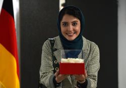سریال ملکه گدایان  www.filimo.com/m/41017