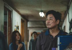 فیلم سینمایی پاراسایت  www.filimo.com/m/fvt43