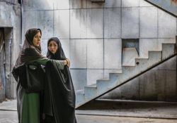 فیلم سینمایی صحنه زنی   www.filimo.com/m/mqw3e