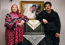 سریال روزی روزگاری مریخ   www.filimo.com/m/119698