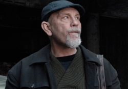 فیلم سینمایی کله فشنگی  www.filimo.com/m/7t48d