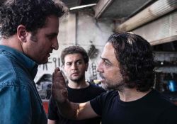 فیلم سینمایی برای مرجان   www.filimo.com/m/v1hao
