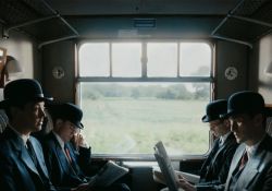 فیلم سینمایی زندگی کردن  www.filimo.com/m/tvwaq