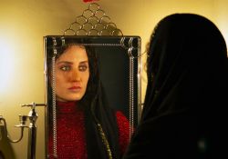 فیلم سینمایی تی تی   www.filimo.com/m/qoy4j