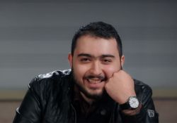 فیلم مستند خودکار  www.filimo.com/m/vyesk