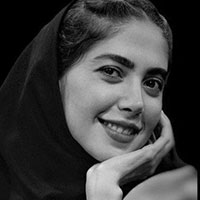 زهرا منصوری