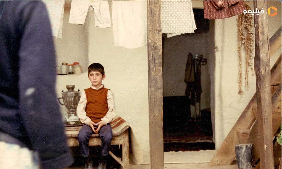 نمایی از فیلم خانه دوست کجاست ساخته عباس کیارستمی