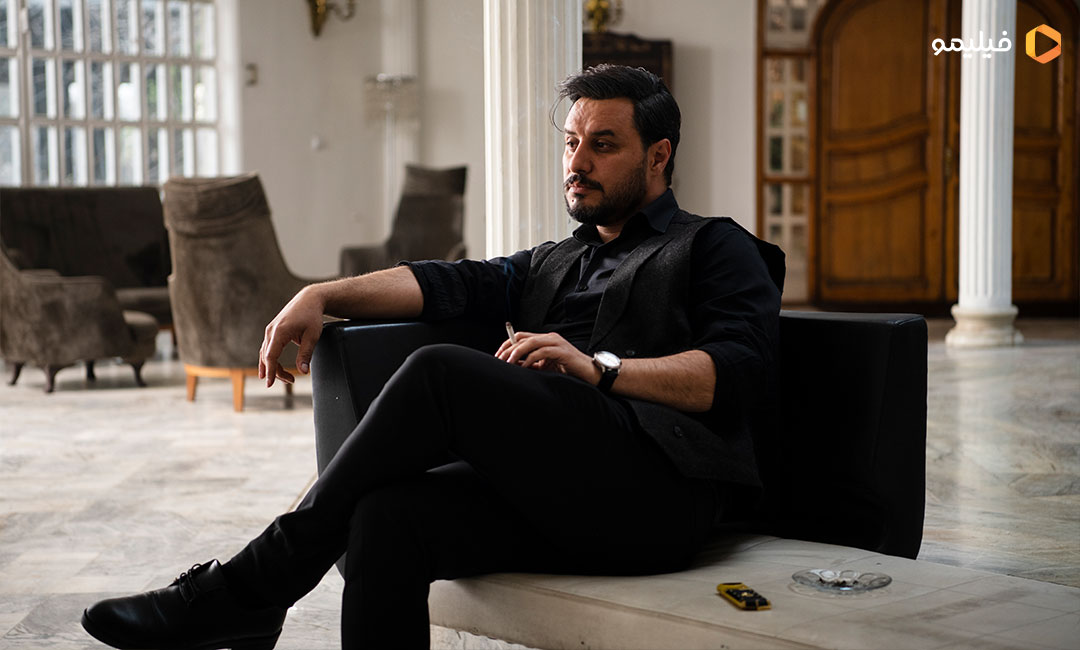 جواد عزتی در سریال زخم کاری
