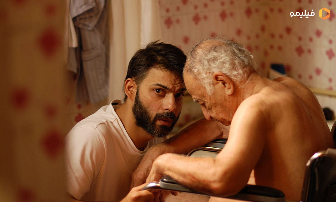 مرور نقدهای قدیمی درباره پرافتخارترین فیلم اصغر فرهادی و سینمای ایران