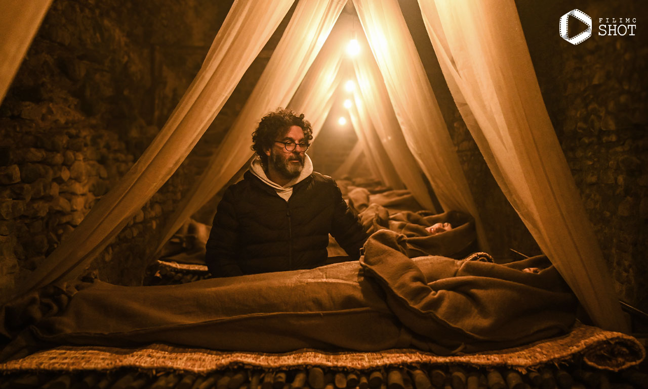 مصطفی کیایی در پشت صحنه سریال هزار و یک شب