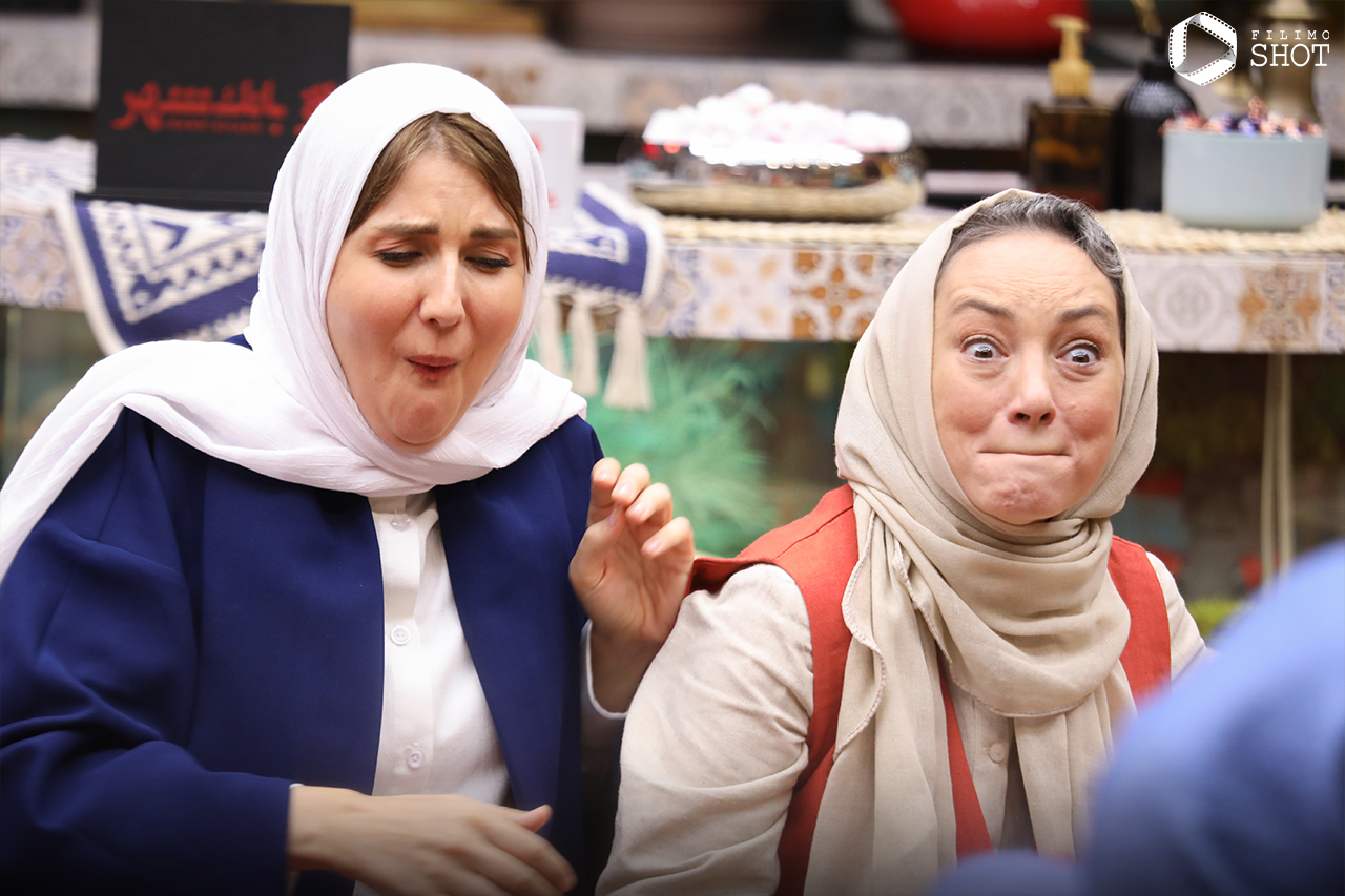 گلوریا هاردی و سحر ولدبیگی در قسمت دوم فصل چهارم جوکر2