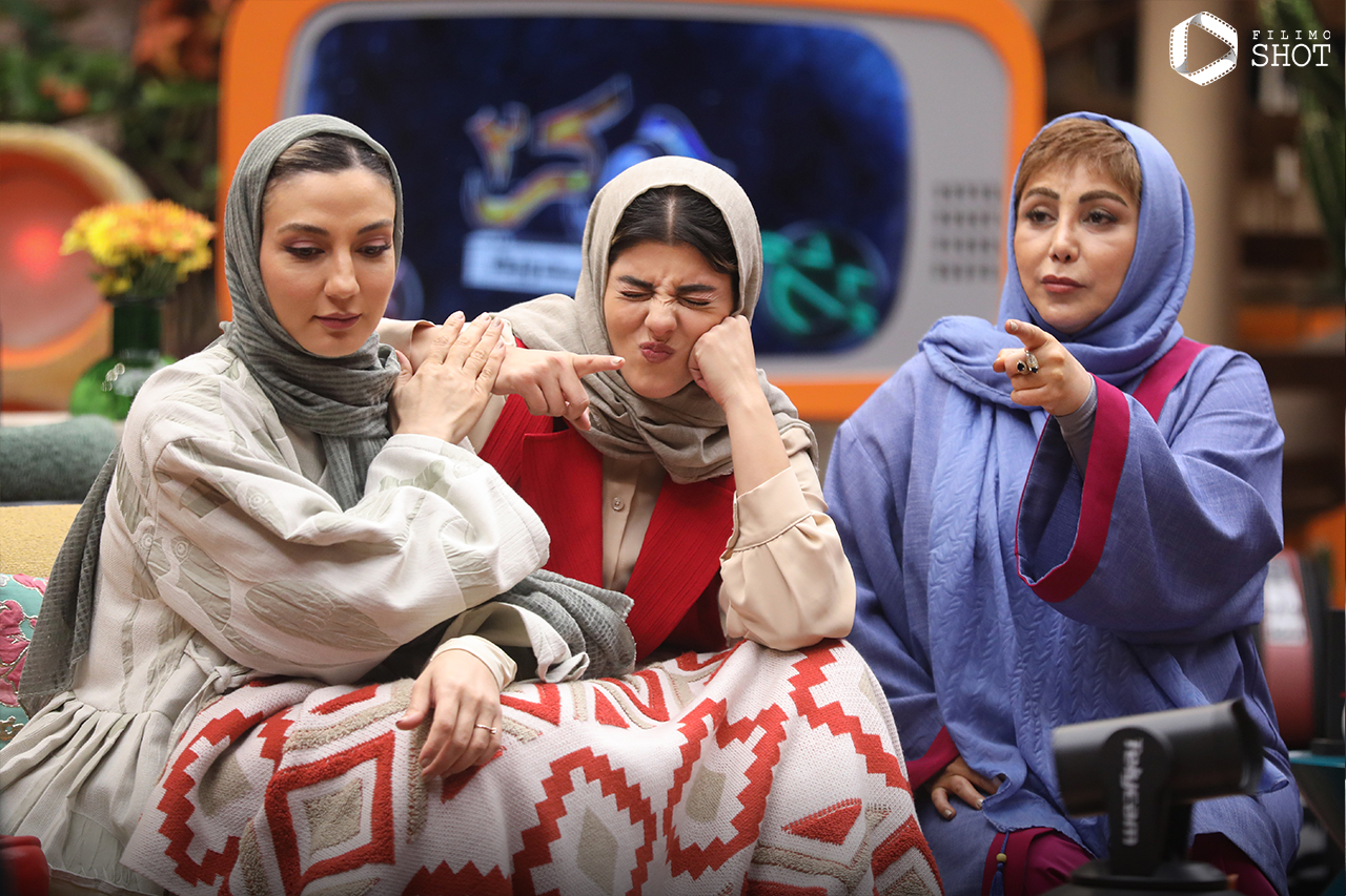 بهنوش بختیاری و مهسا طهماسبی و حدیث میرامینی در قسمت دوم فصل چهارم جوکر2