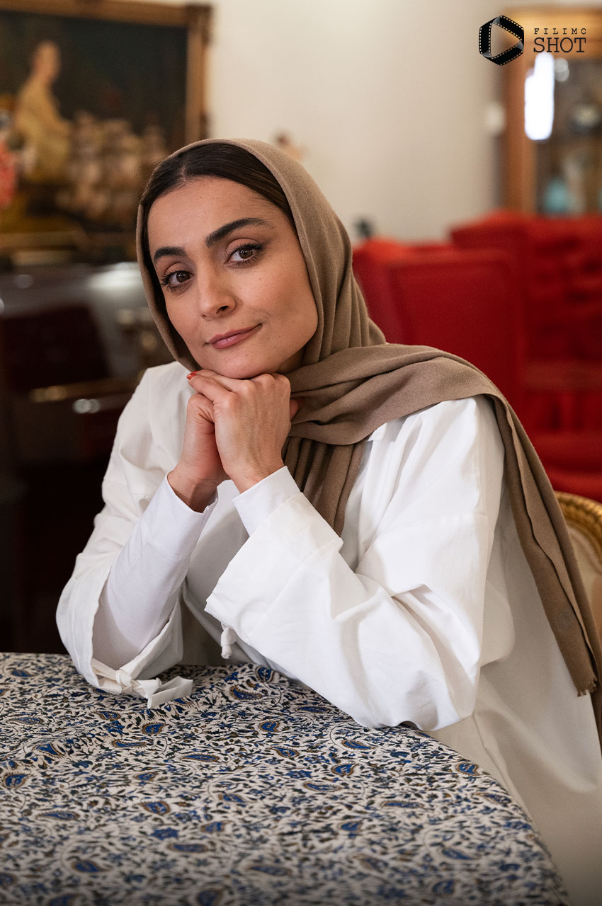 السا فیروز آذر در برنامه شام ایرانی