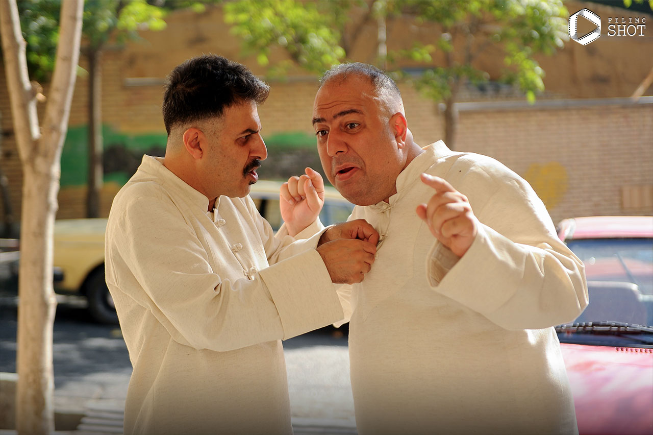 هومن حاجی عبداللهی و علی اوجی در فیلم آریاشهر دو نفر