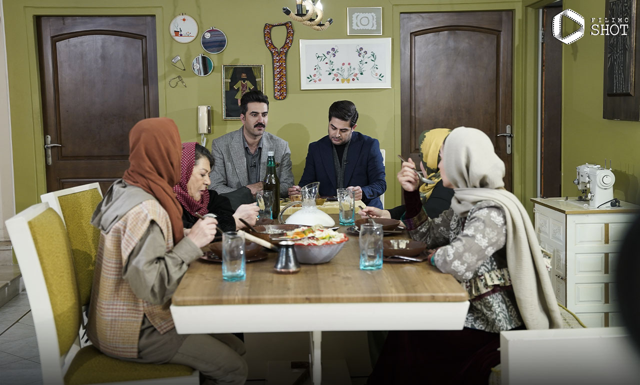 سوسن پرور و لادن ژاوه وند و سوگل طهماسبی و آشا محرابی در برنامه شام ایرانی