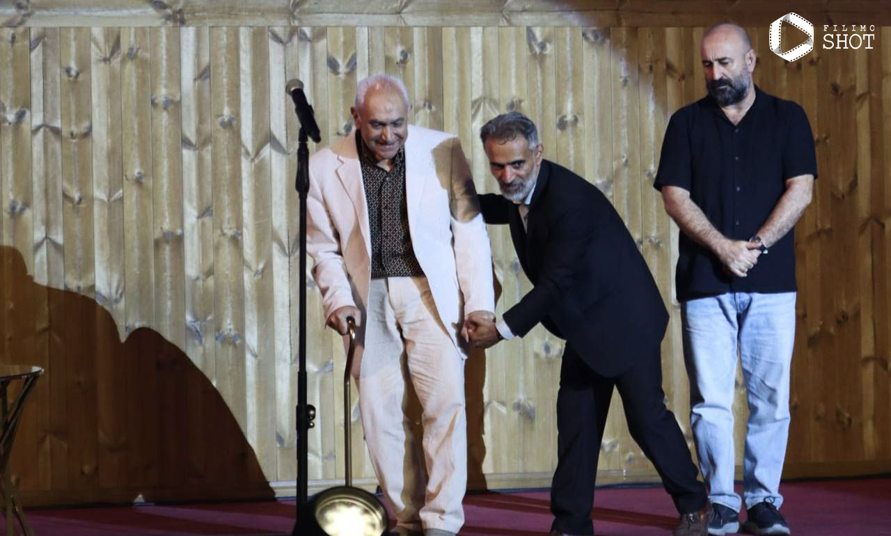 ناصر ممدوح و مهران احمدی