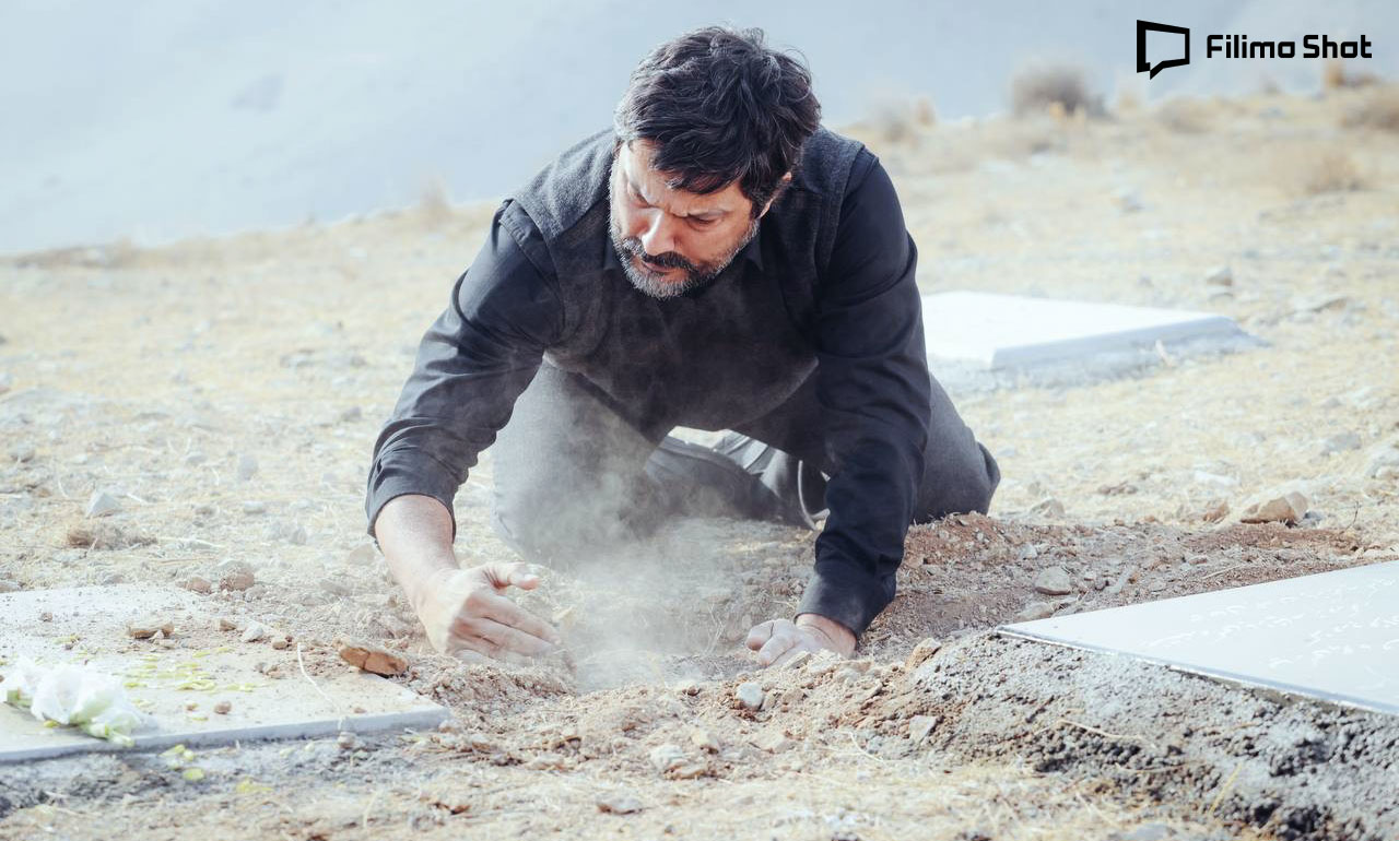 حامد بهداد در فیلم اردوبهشت